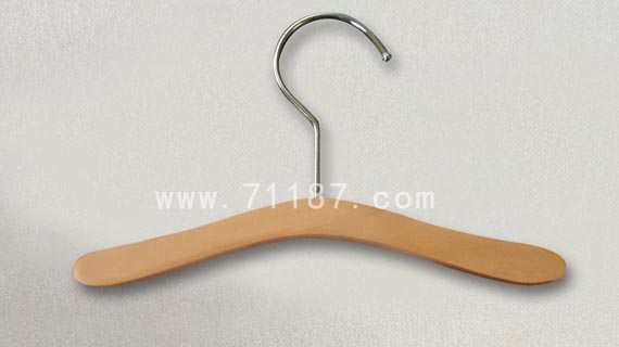 4cb7ba8af9535b60ac62a30d20025f37 婴儿衣架.jpg